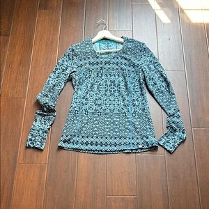 Title Nine Patterned Long Sleeve Top - Blue and Black